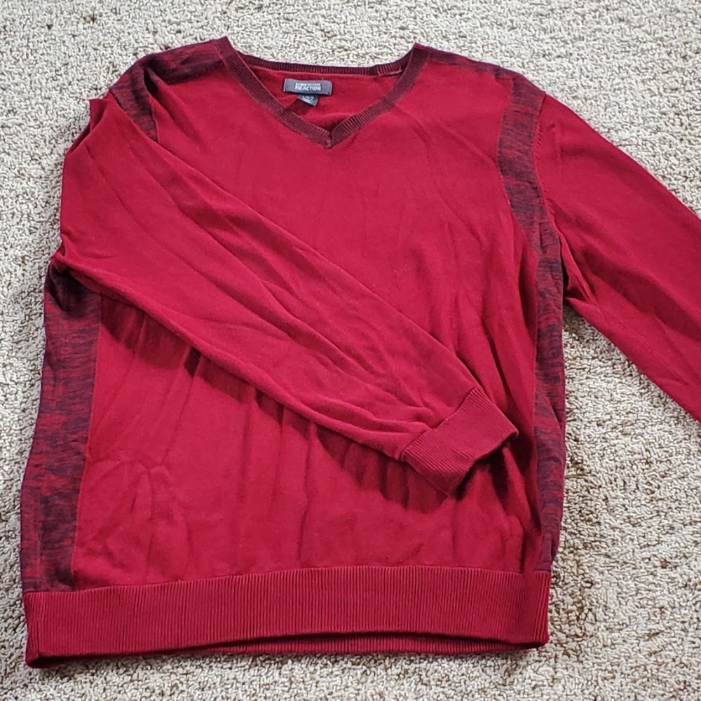 KENNETH COLE - LARGE RED SWEATER